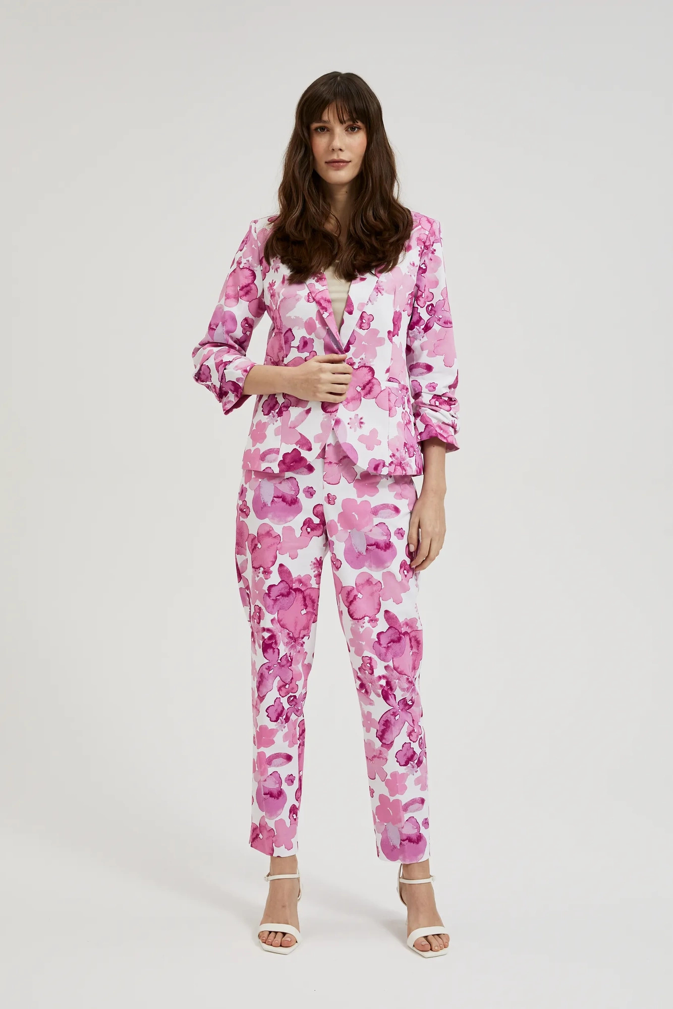 Garnitur w kwiaty różowy