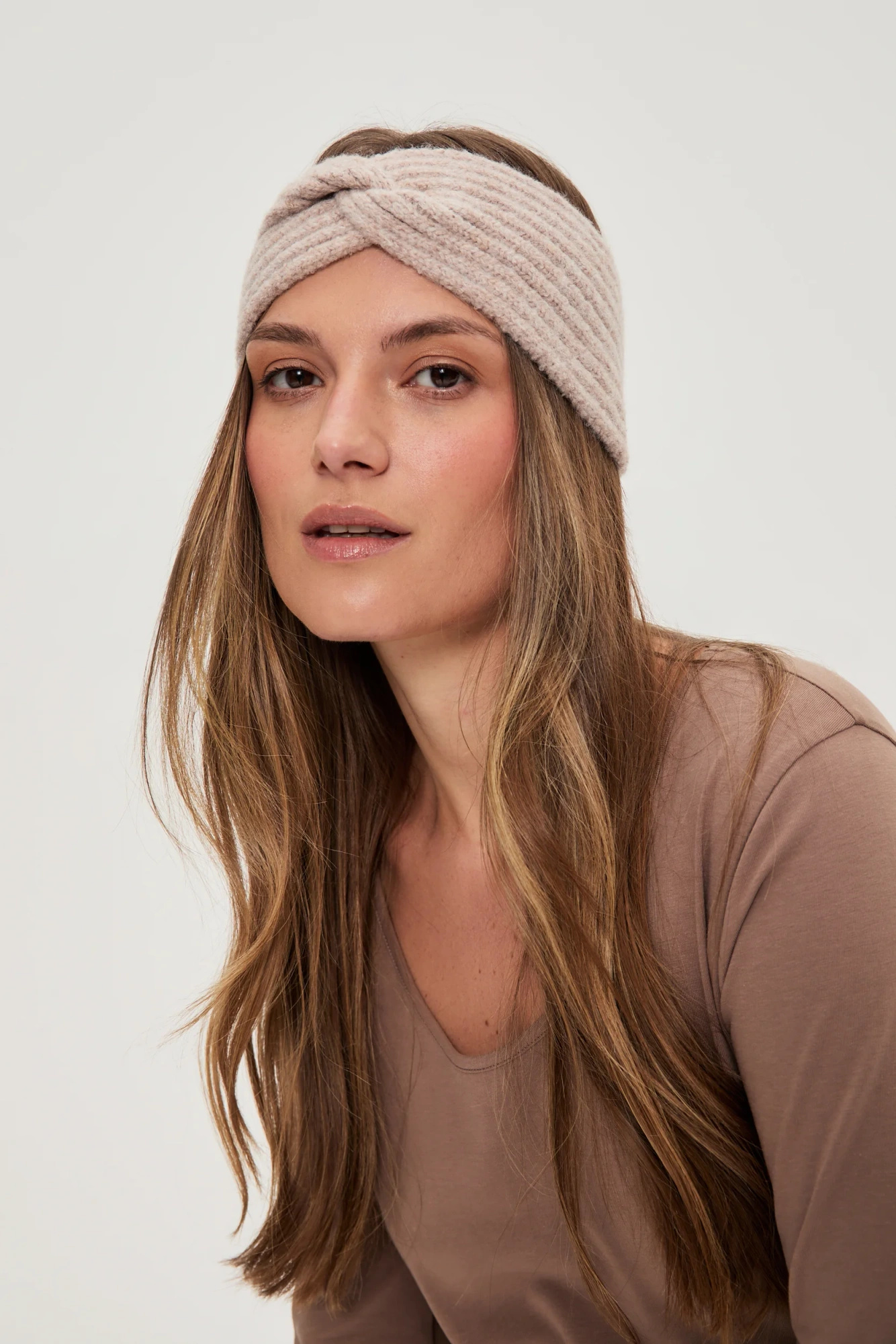 Dzianinowa opaska na głowę różowa