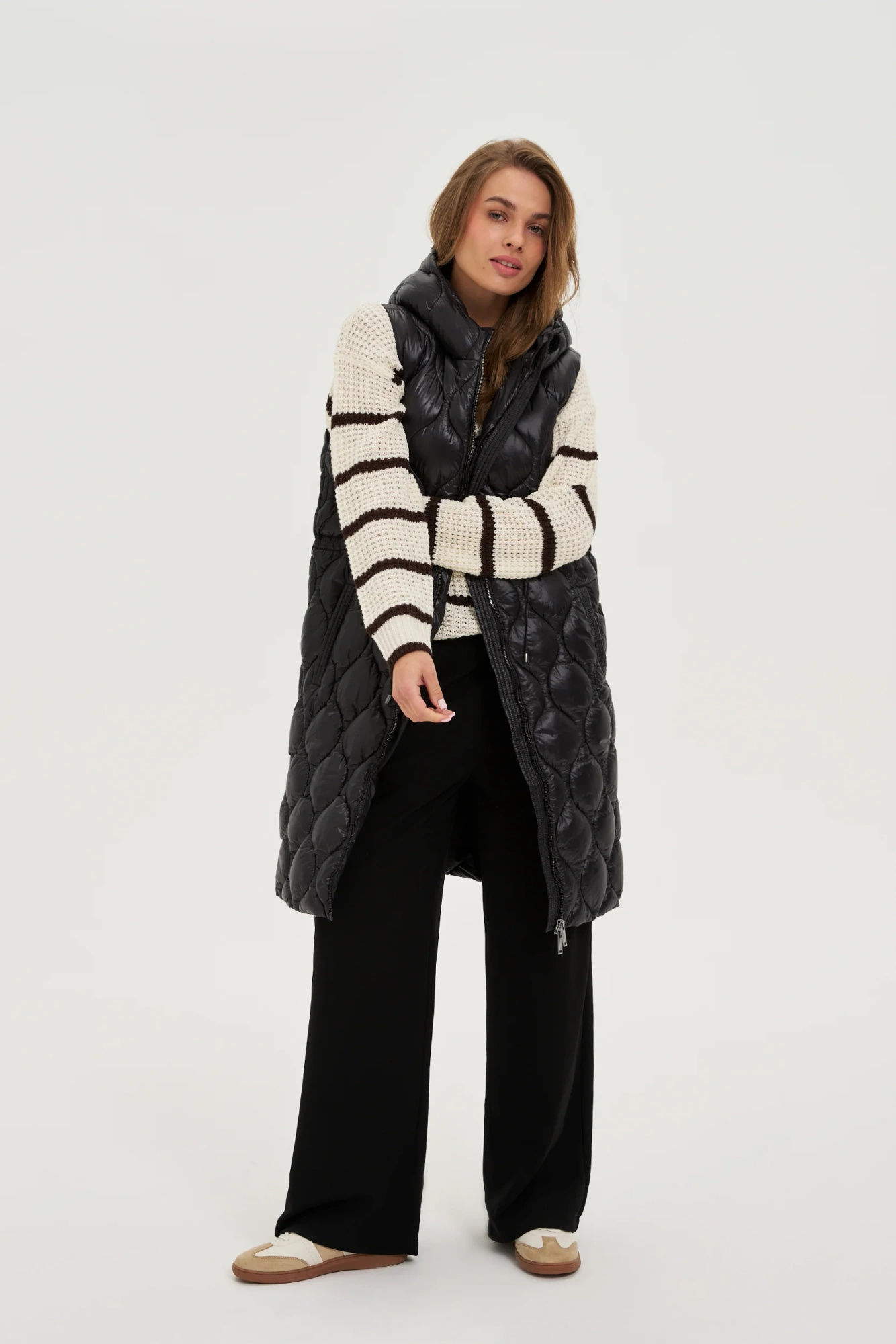 Pikowana kamizelka czarna