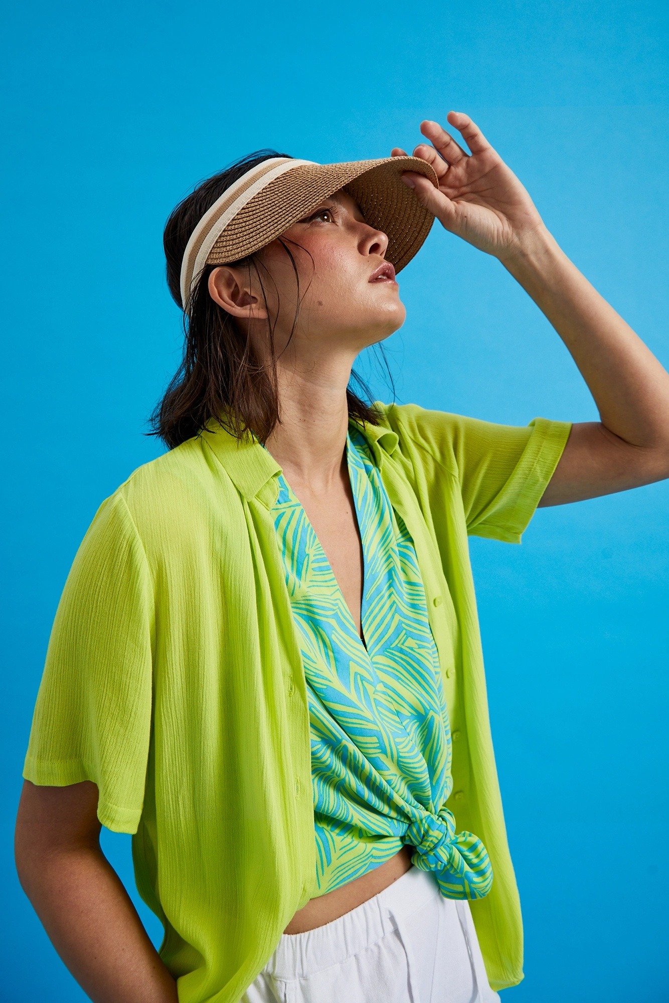 Słomkowy daszek beżowy