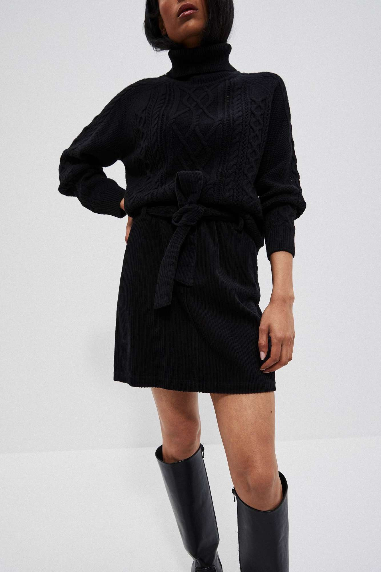 Spódnica z wiązaniem