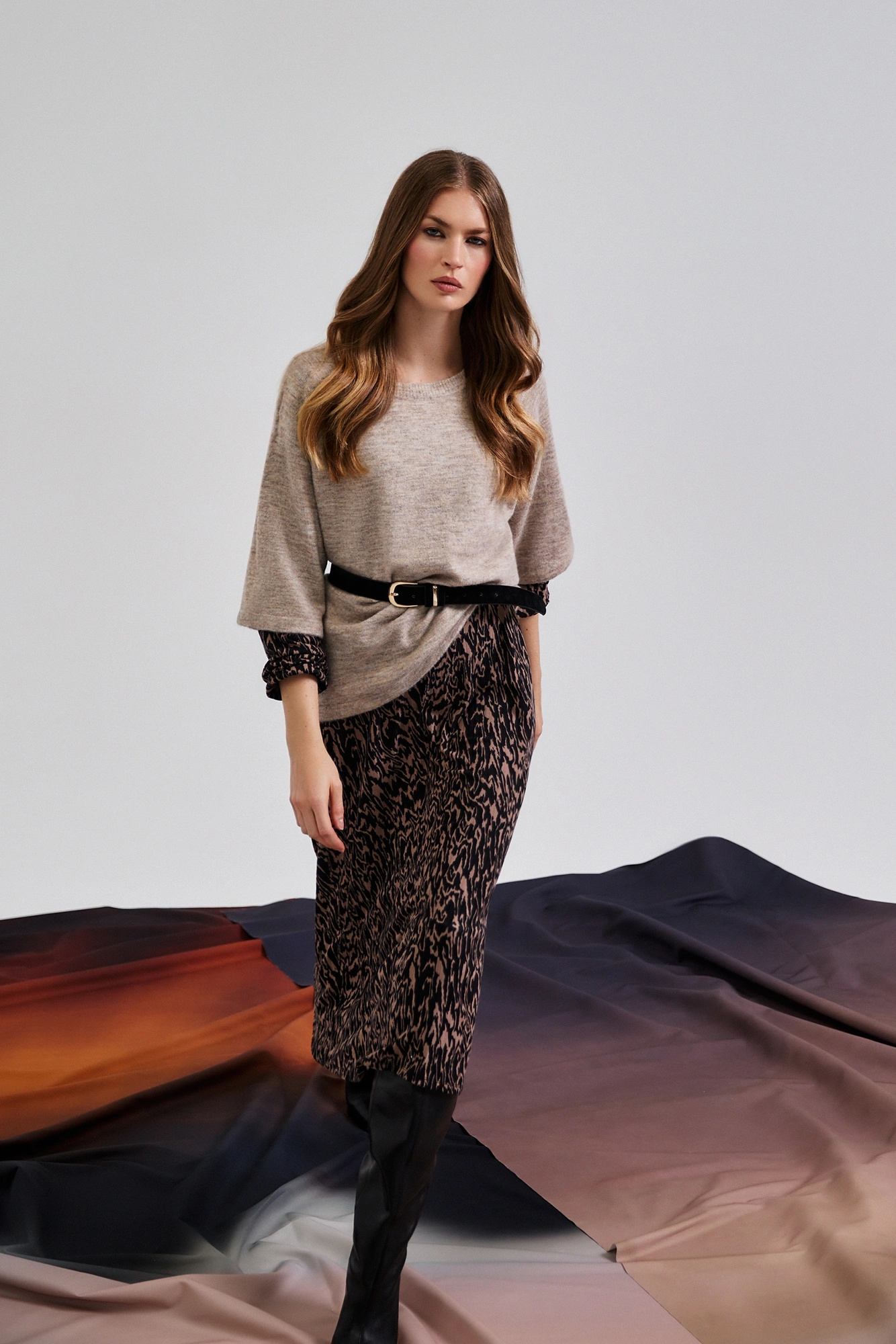 Sweter z krótkimi rękawami beżowy