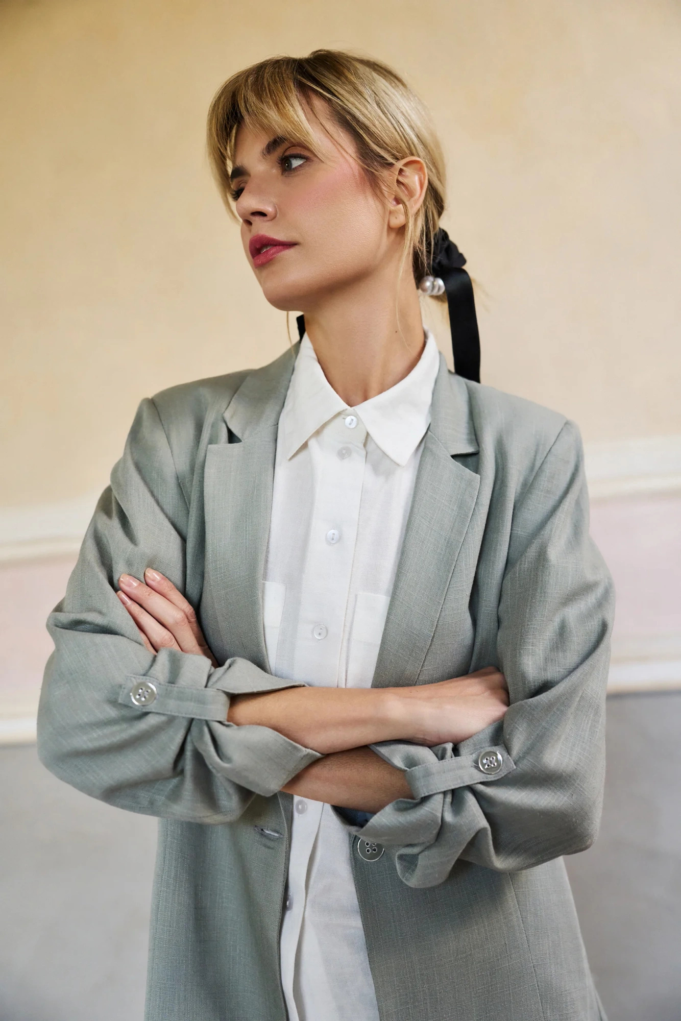 Marynarka z wiskozy i lnu oliwkowa