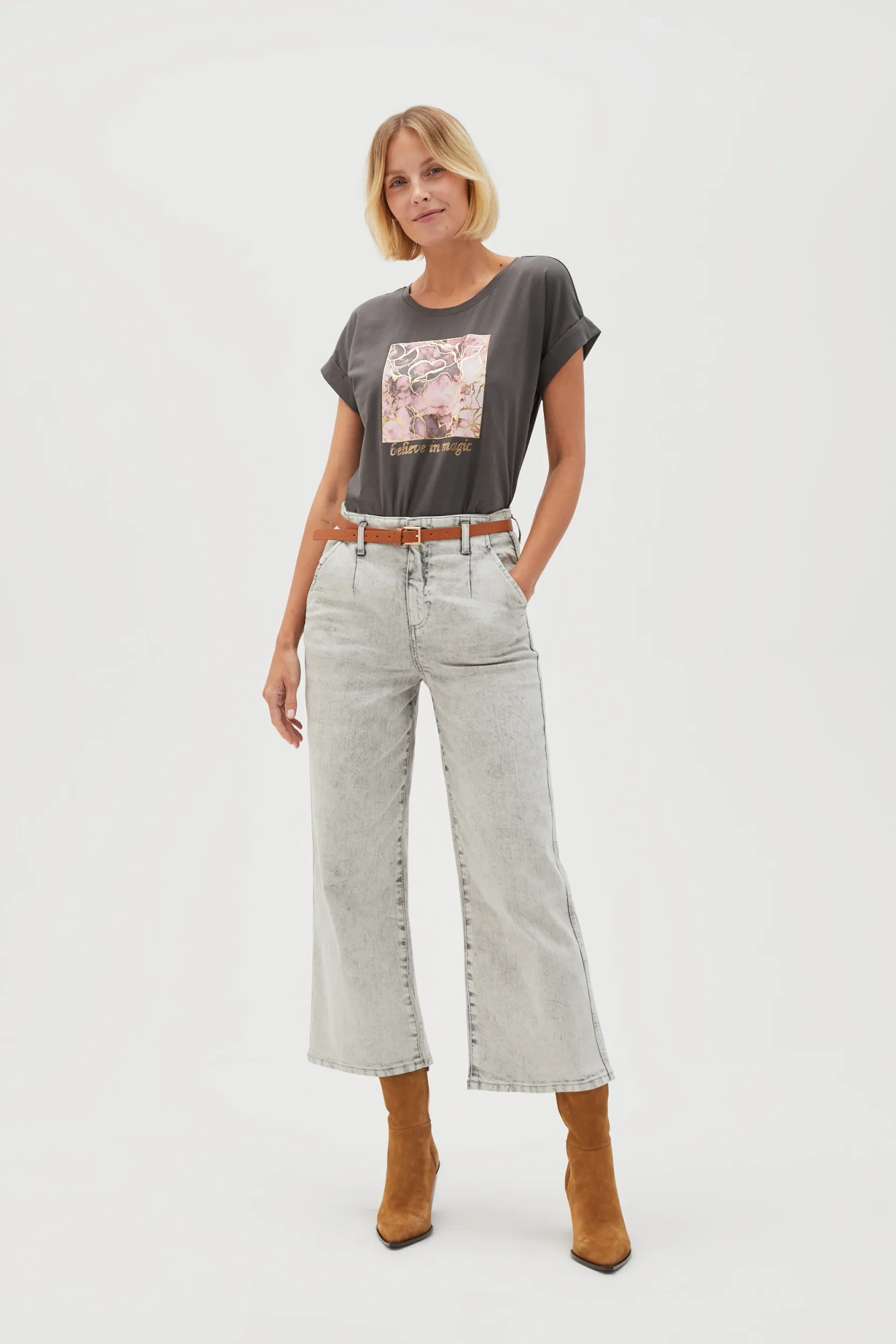 Jeansy z nogawkami o długości 3/4 szare