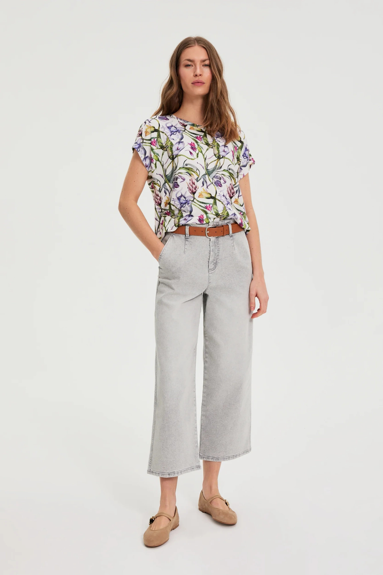 Jeansy z szerokimi nogawkami szare