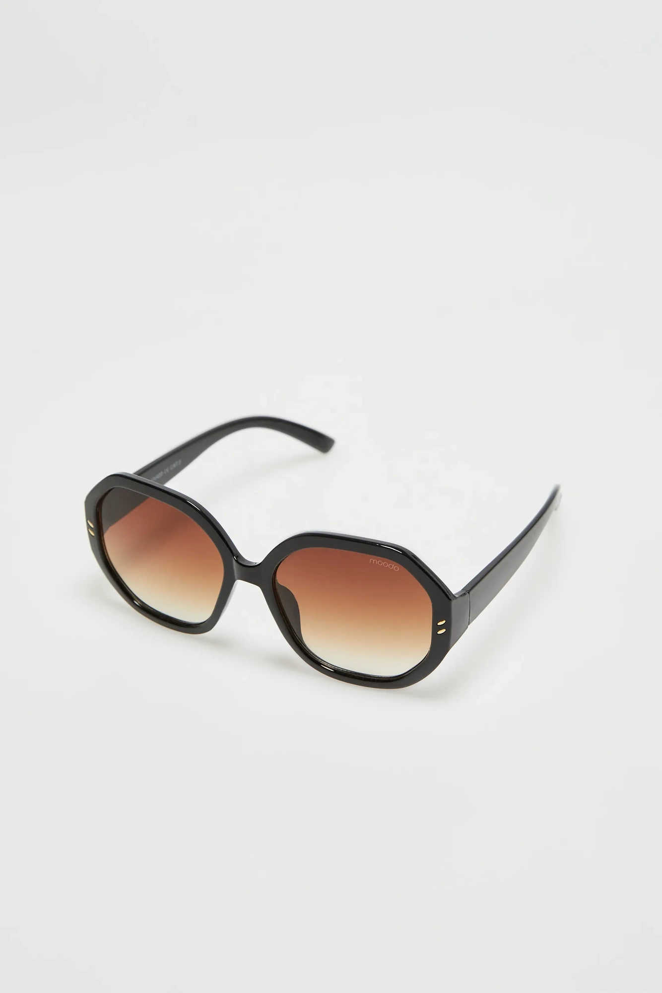 Okulary z okrągłymi szkłami czarne