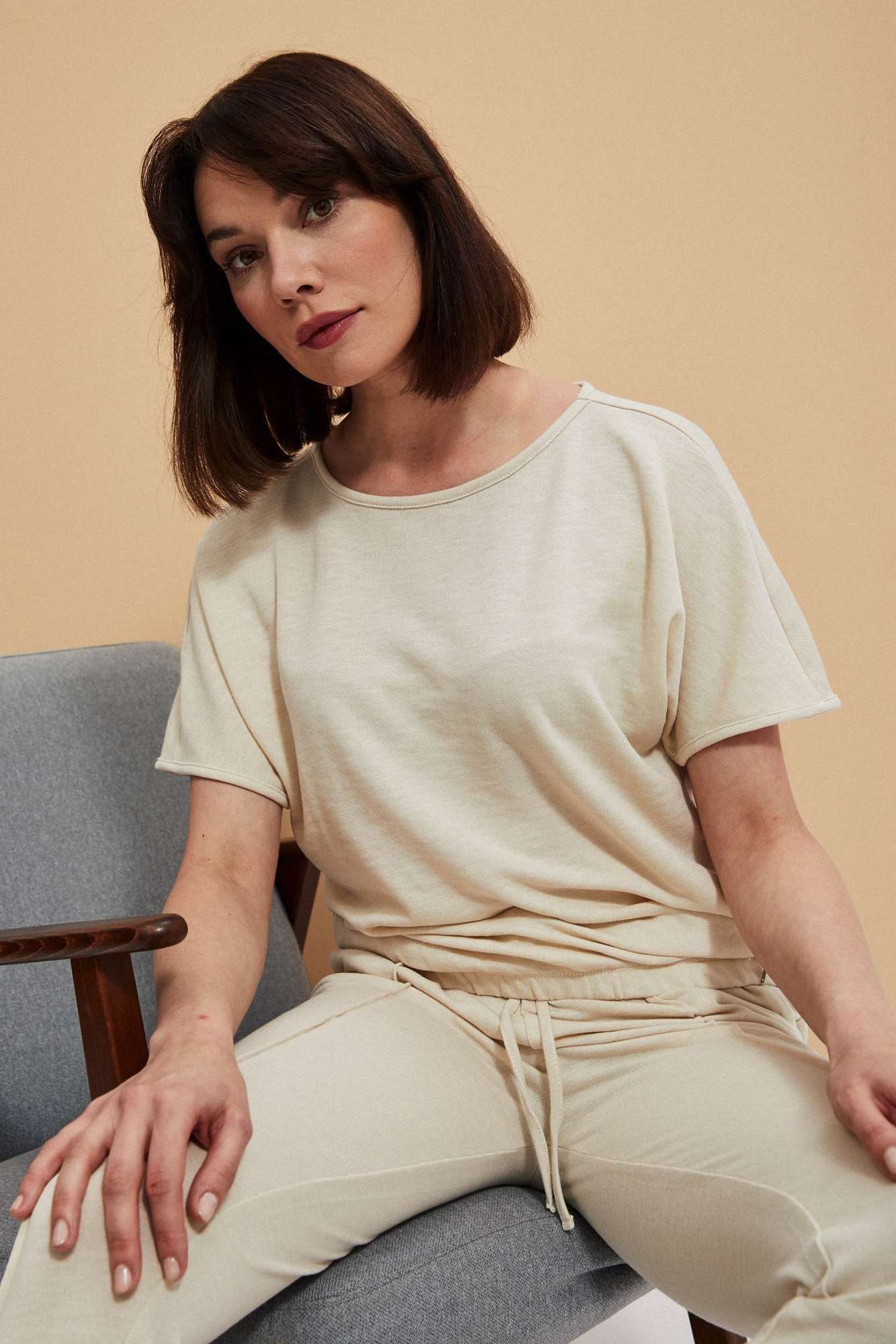 Gładka bluzka piaskowa