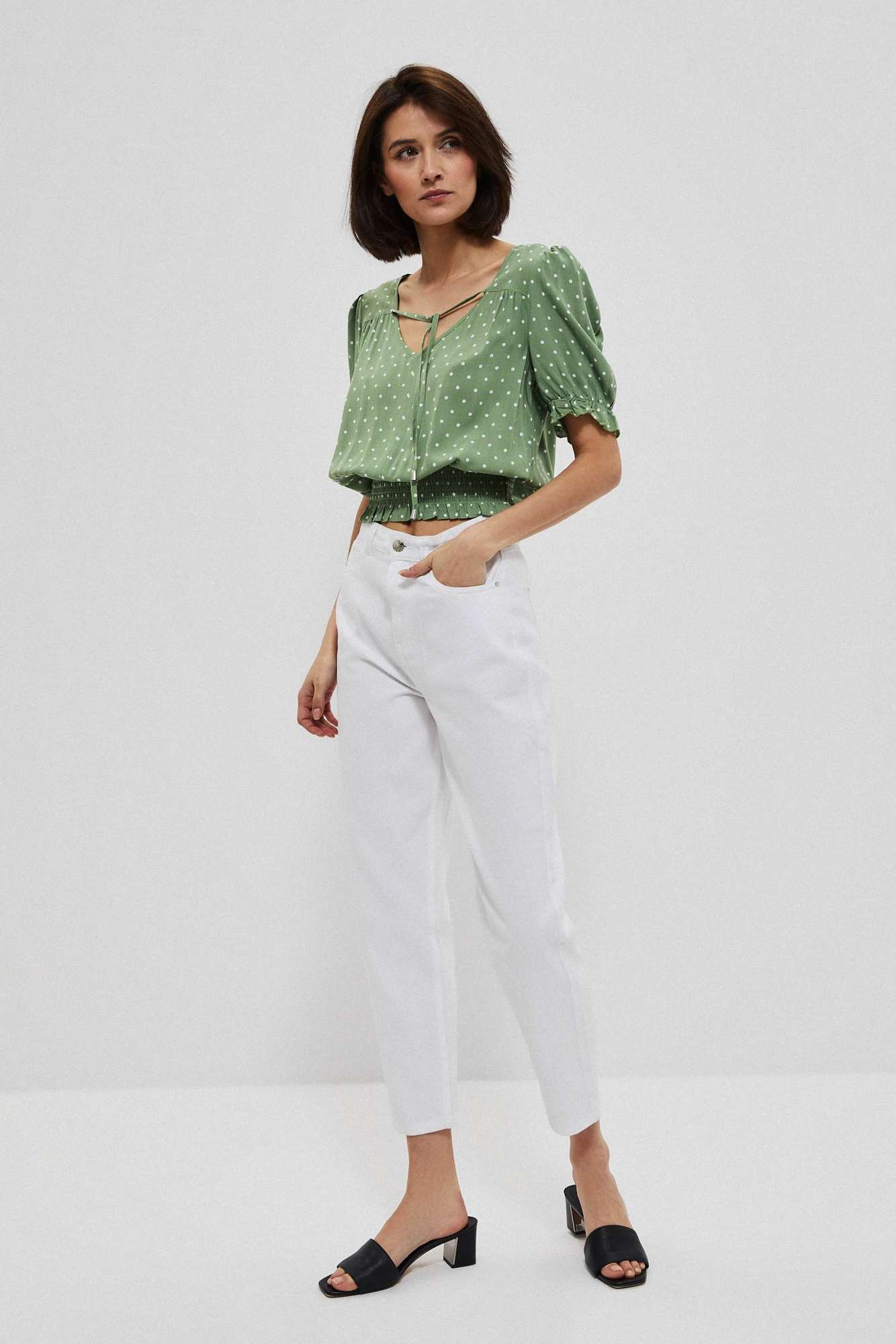 Jeansy białe mom fit