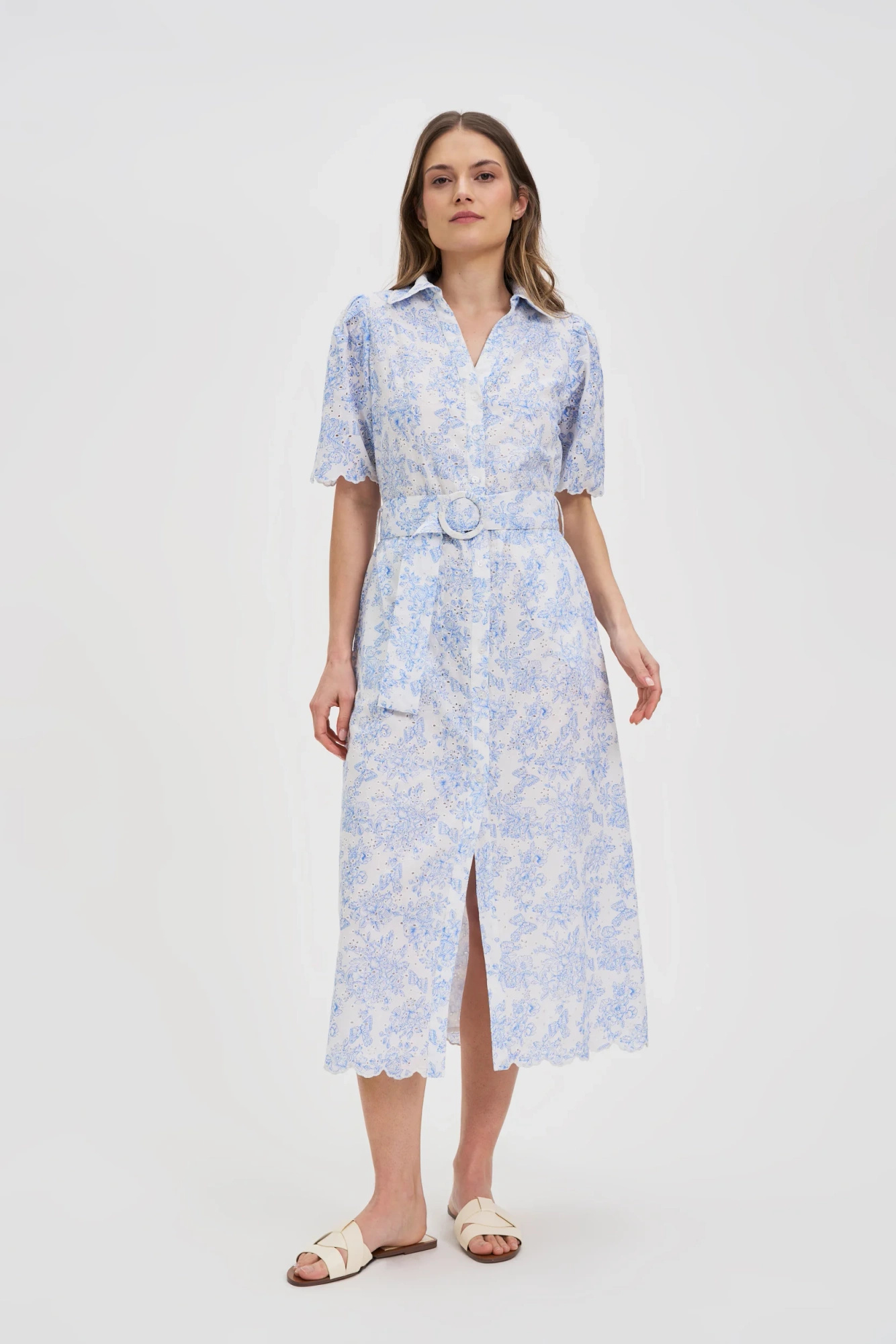 Bawełniana sukienka z paskiem biała