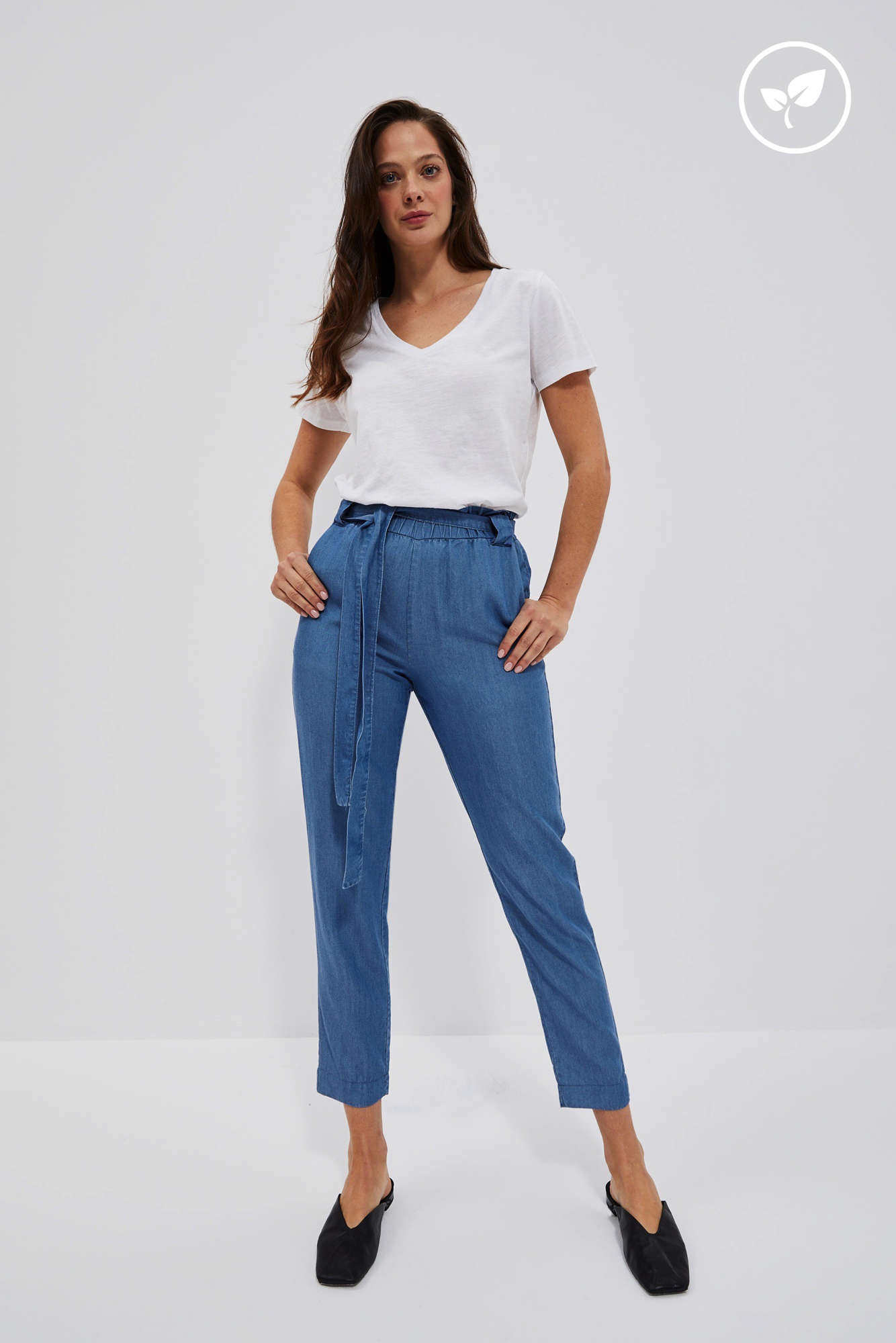 Spodnie lyocell z prostą nogawką