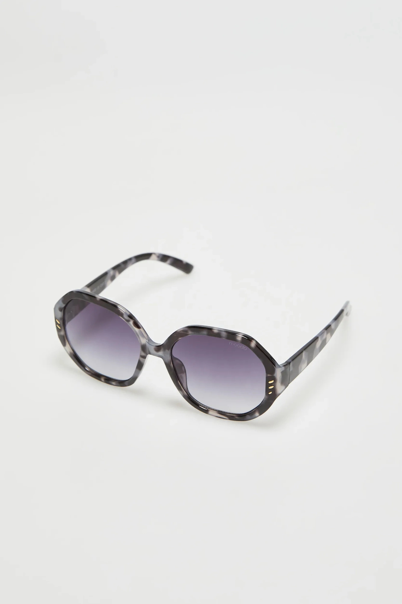 Okulary z okrągłymi szkłami szare