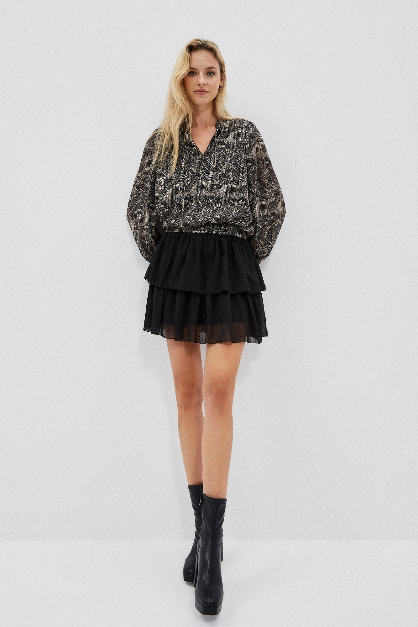 Spódnica z falbaną