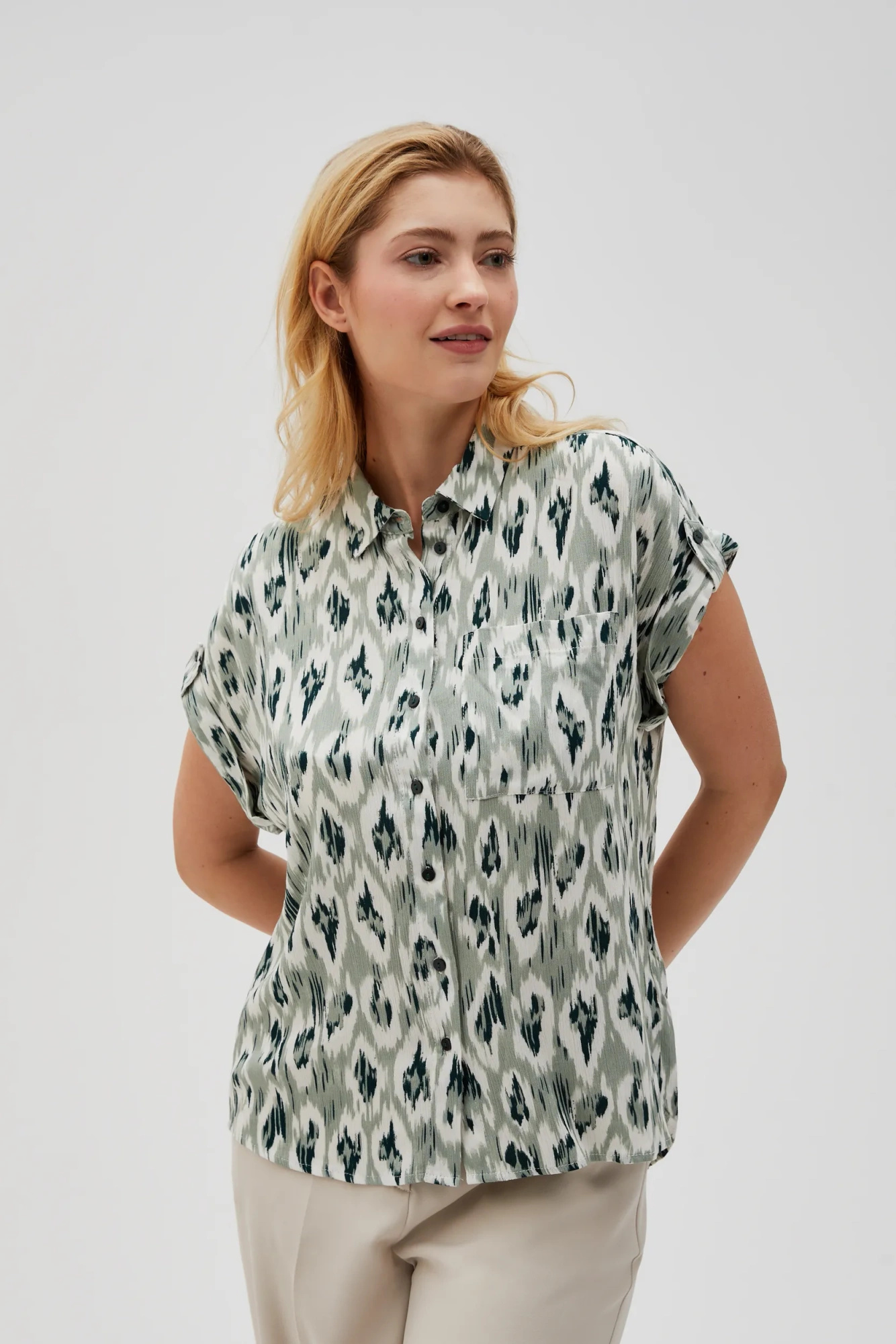 Wiskozowa koszula oliwkowa