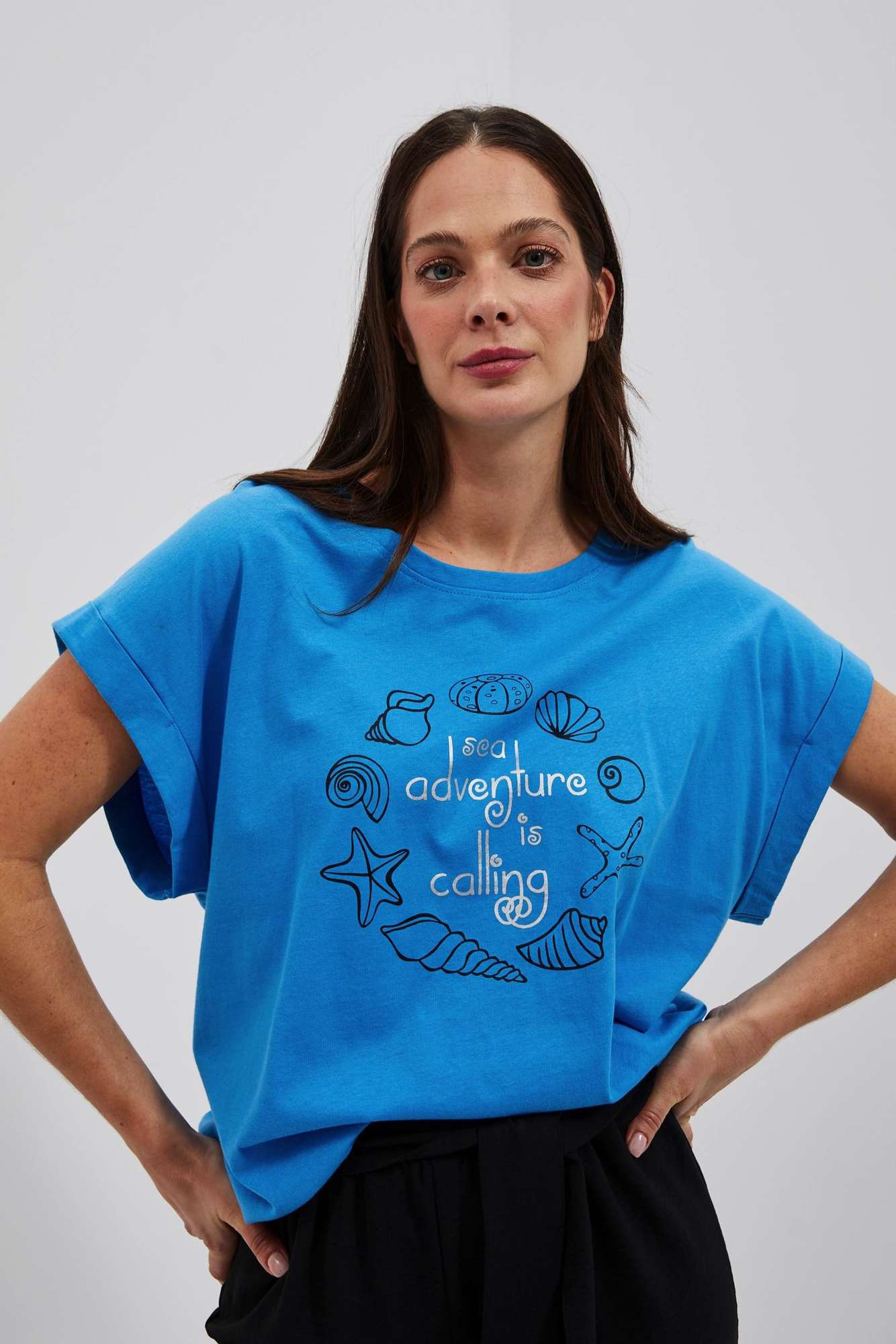 Bawełniany t-shirt z nadrukiem lazurowy