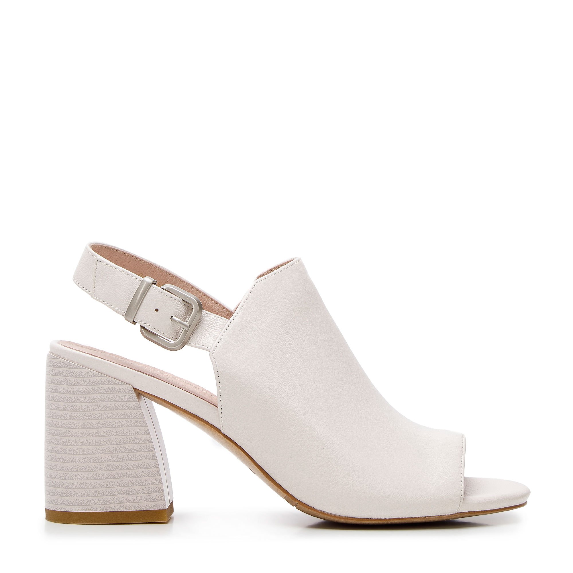 Sandały skórzane zabudowane na słupku kremowe