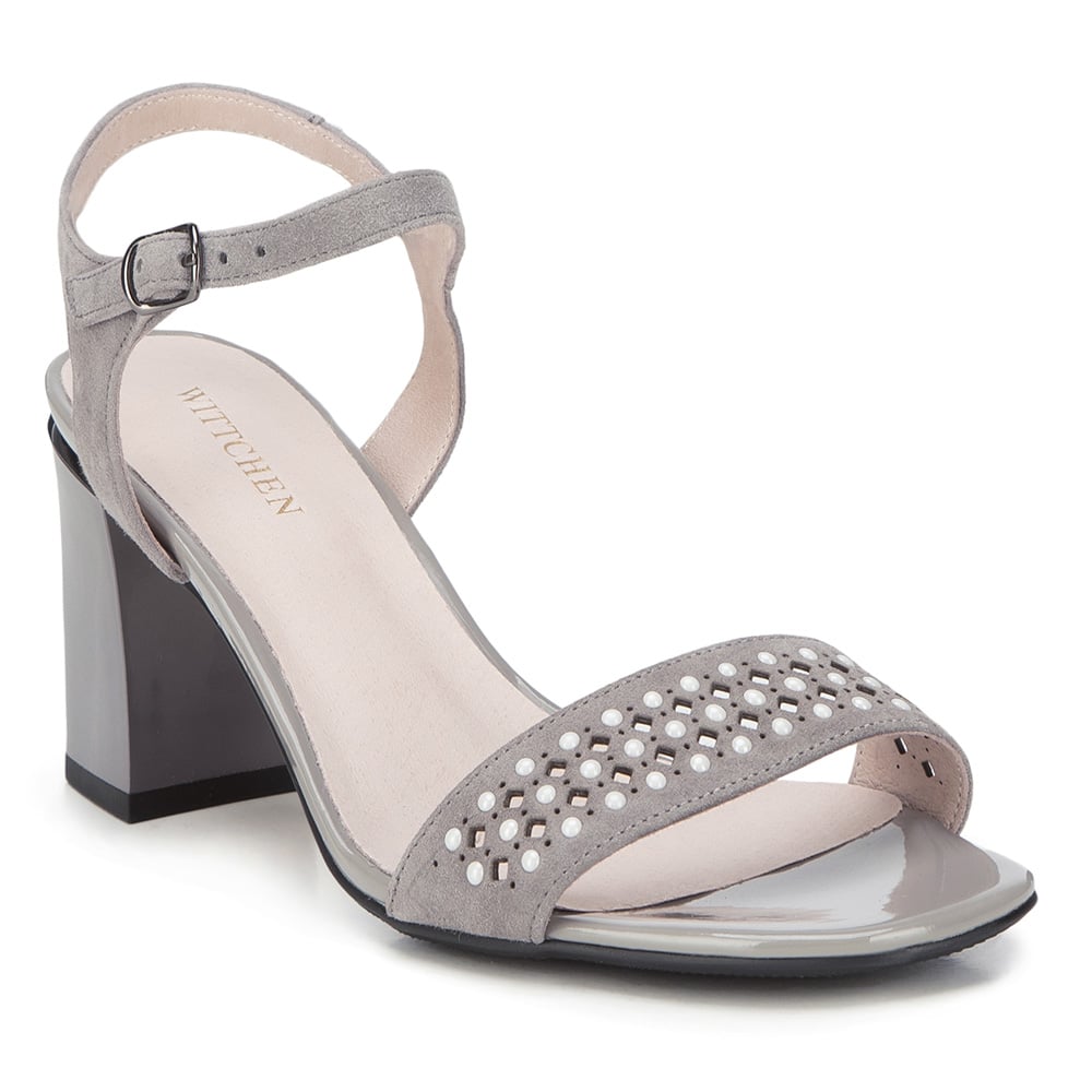 Damskie sandały zamszowe z ażurowym paskiem