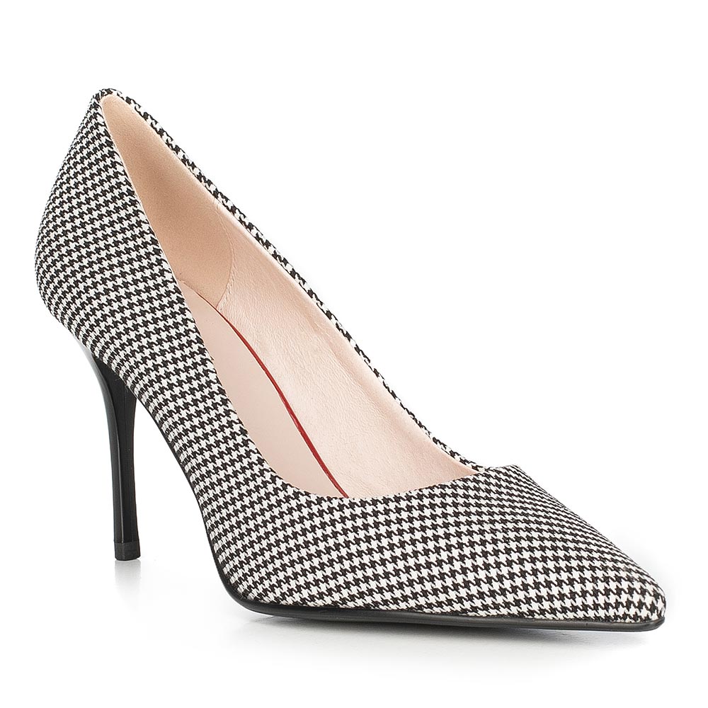 Szpilki z tkaniny w pepitkę