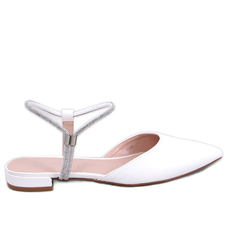 BM Baleriny z odkrytą piętą Durie White białe