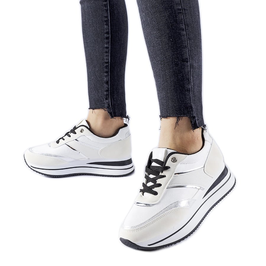 Białe sneakersy na platformie Nutter beżowy