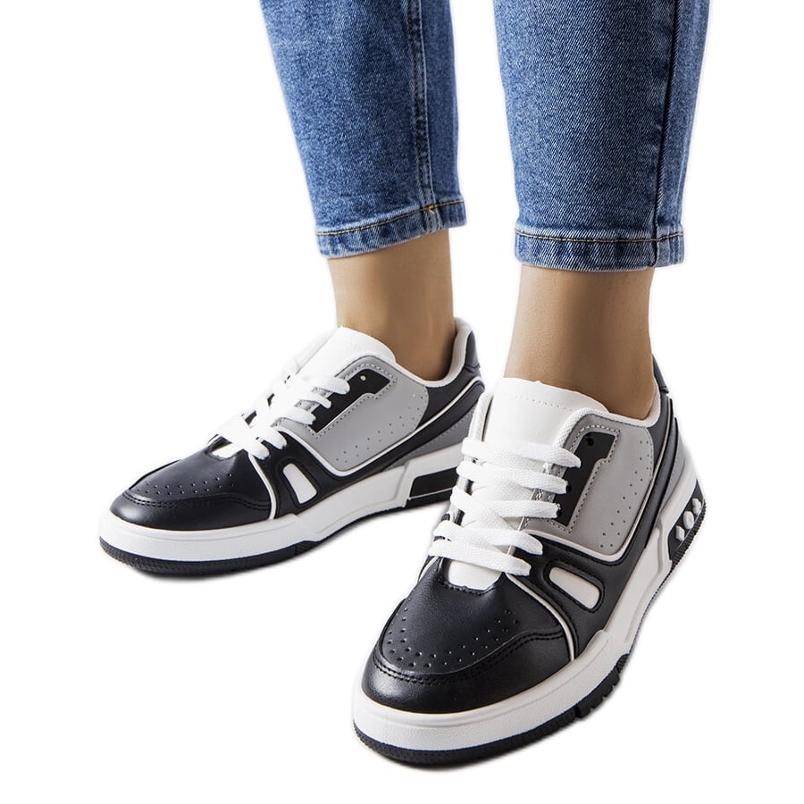 Czarne sportowe sneakersy Willson