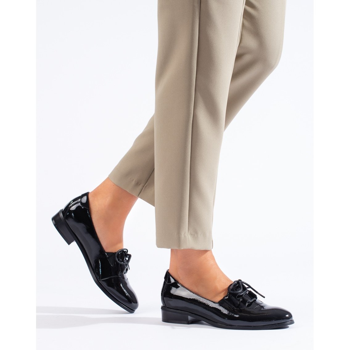 W. Potocki Eleganckie Sznurowane Półbuty Potocki czarne