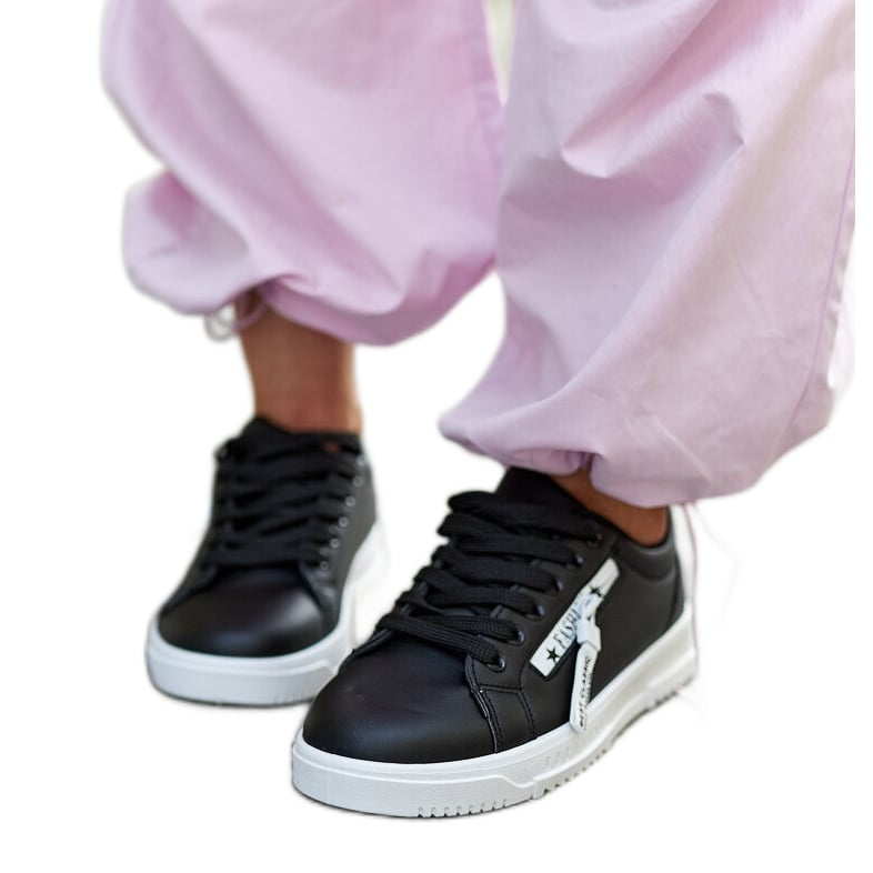 Czarne sneakersy eko skóra Brecht