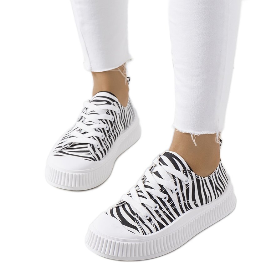 Czarno białe trampki na platformie Chovka czarne