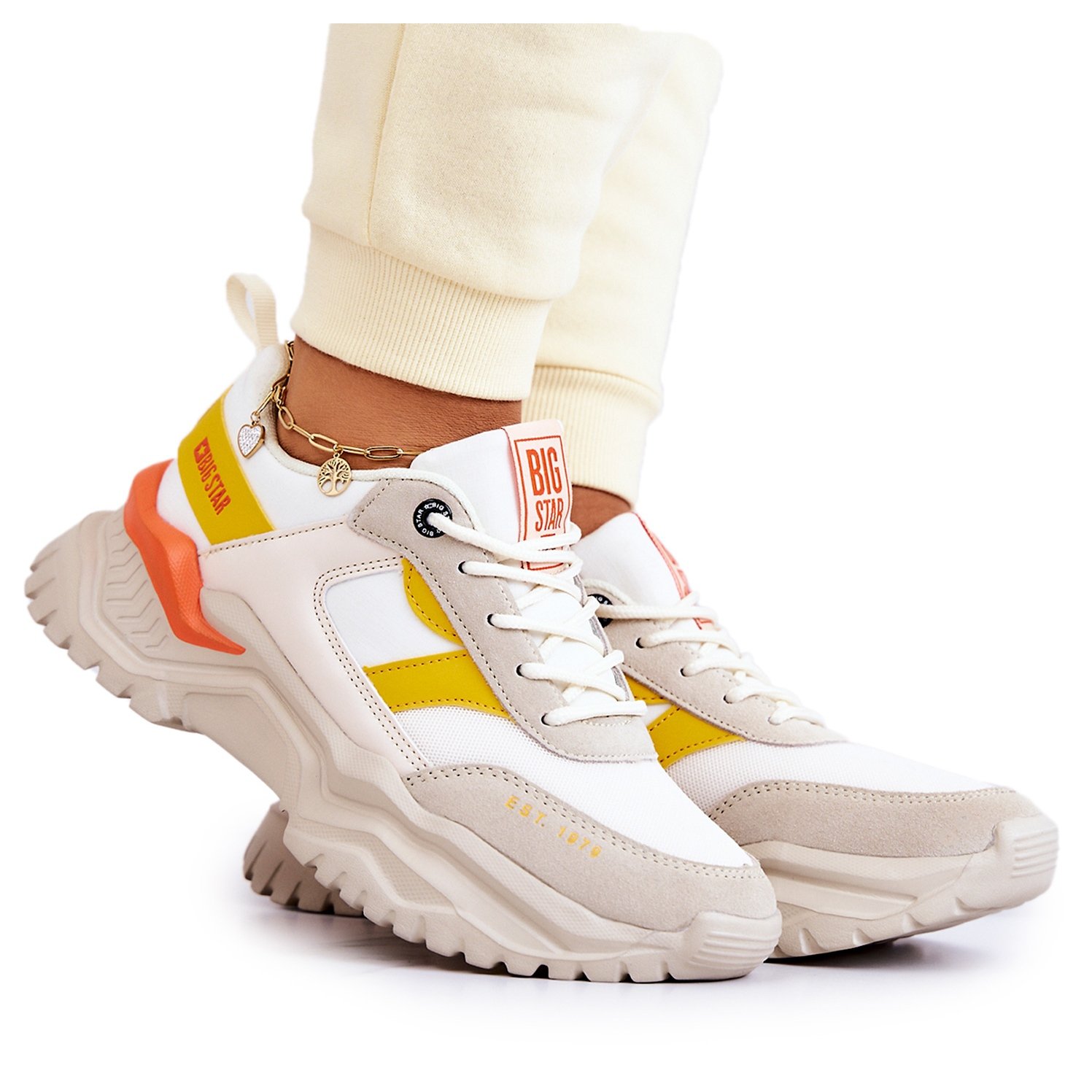 Damskie Buty Sportowe Big Star JJ274A411 Biało-Beżowe beżowy