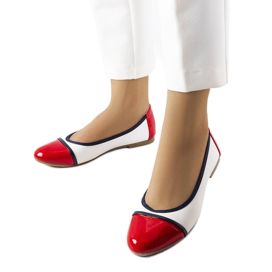 Biało-czerwone balerinki Salmons białe