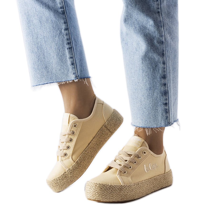 Beżowe espadryle Lee Cooper LCW-23-31-1795L beżowy