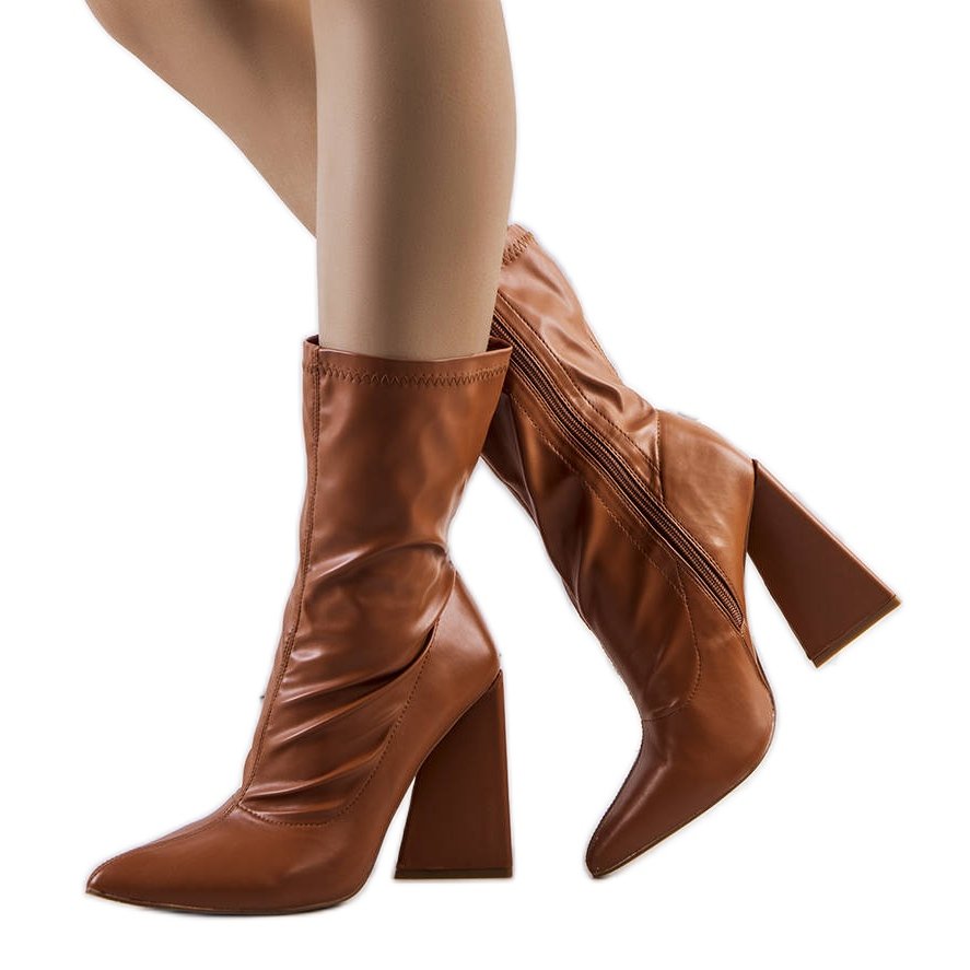 BM Brązowe kozaki na obcasie Denisa