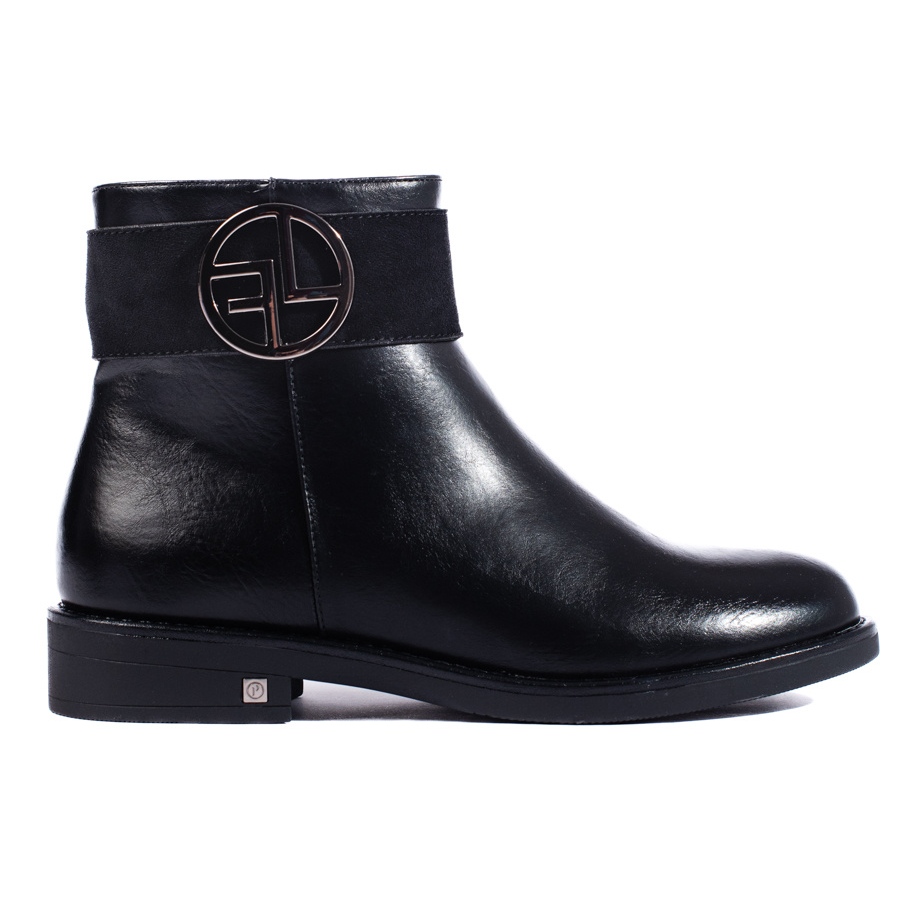 W. Potocki Czarne niskie botki na płaskim obcasie Potocki