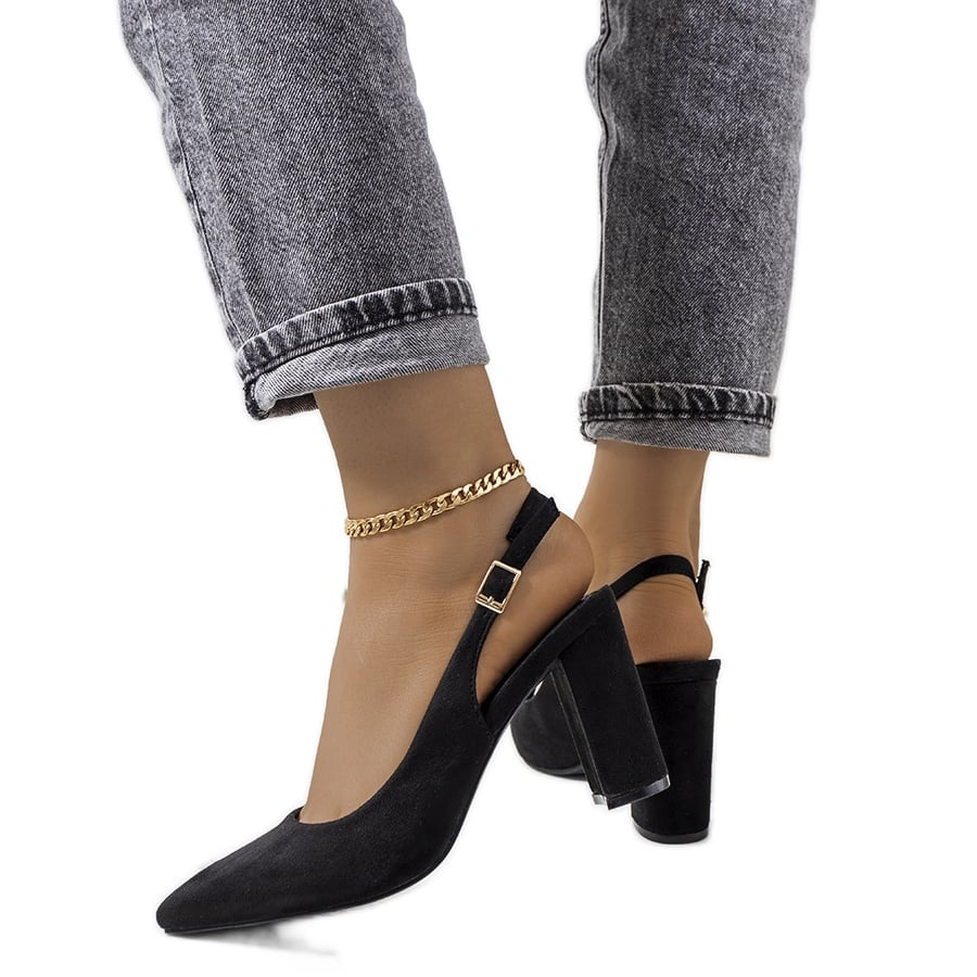 Czarne czółenka z odkrytą piętą Leest