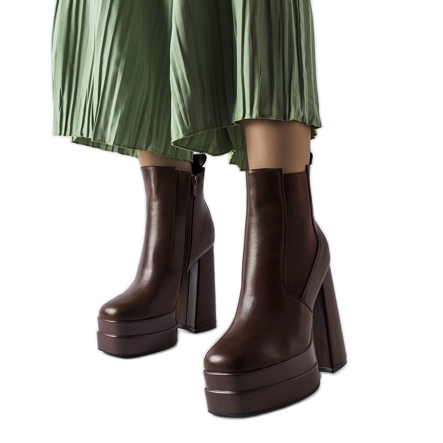 Inna Brązowe botki na wysokim słupku Copertino