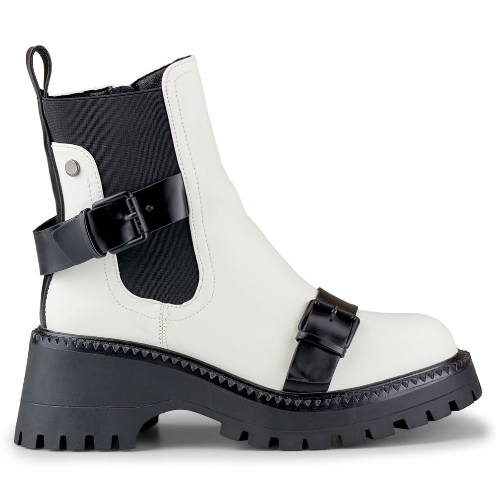 Białe workery damskie ze sprzączkami