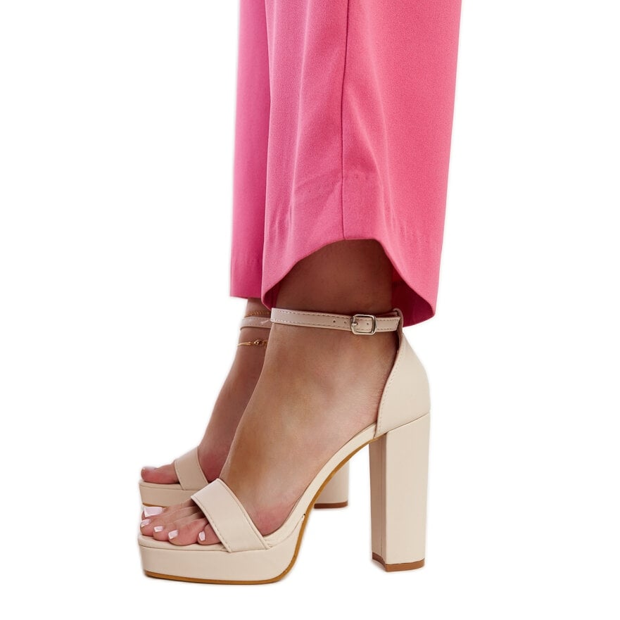 Beżowe sandały na wysokim słupku Nariman beżowy
