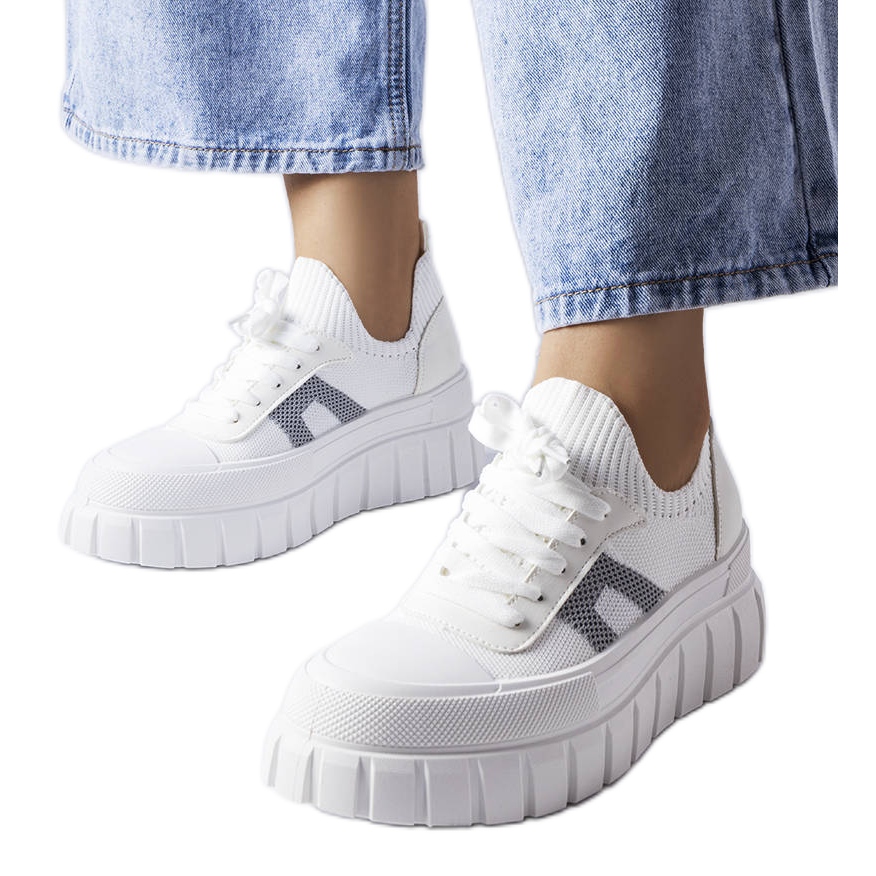 Białe trampki na platformie Charpentier