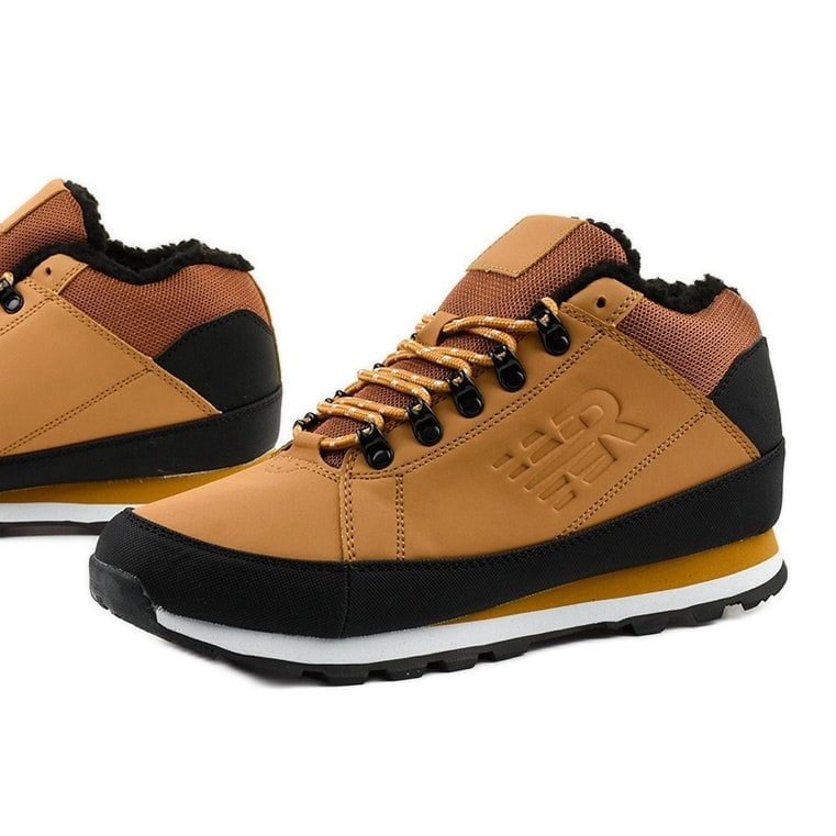 Jasno brązowe ocieplane obuwie sportowe męskie Grifar