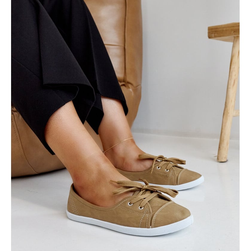 Brązowe tenisówki wsuwane eko skóra Knudsen