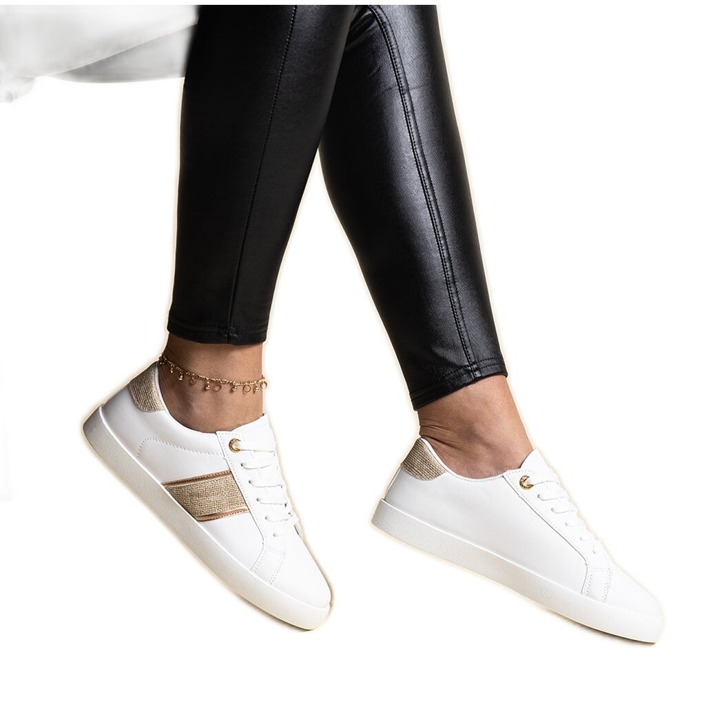 Biało-złote sneakersy z ozdobnym paskiem Grada białe
