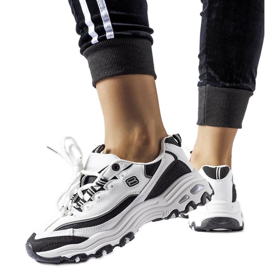 Biało-czarne sportowe sneakersy Kouri białe