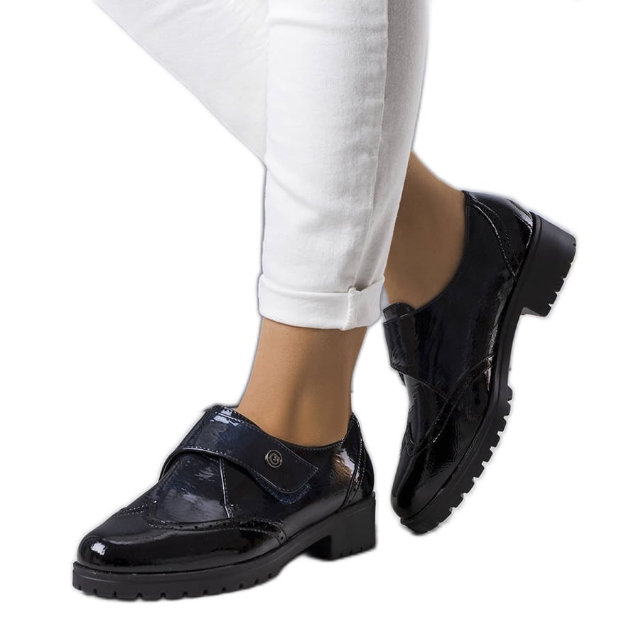 PA1 Granatowe lakierowane półbuty Bateli czarne