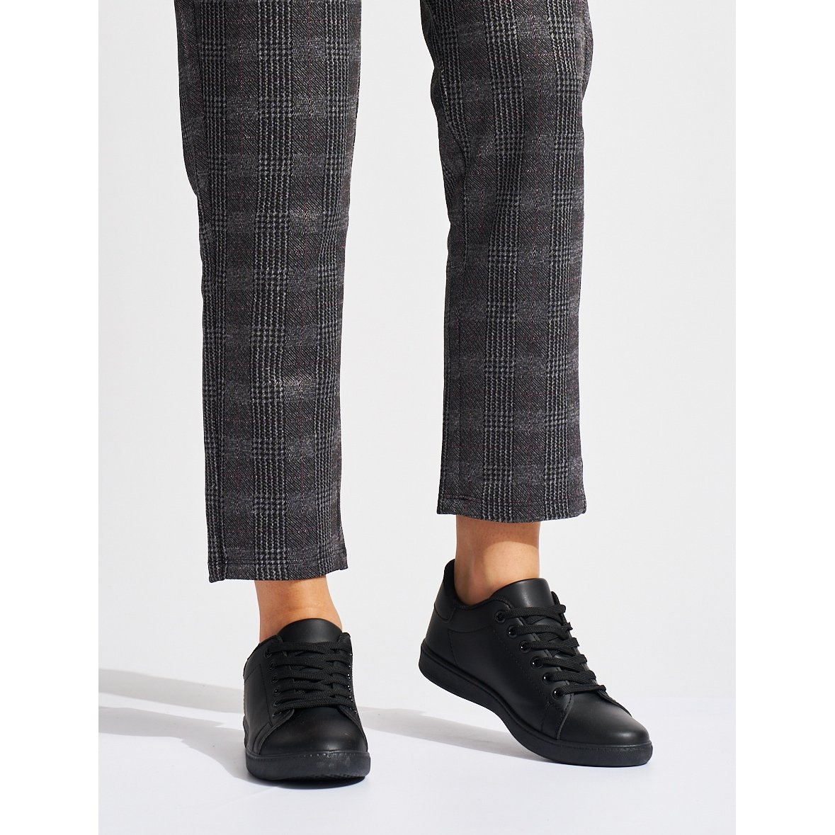 Shelvt Wygodne czarne buty sportowe