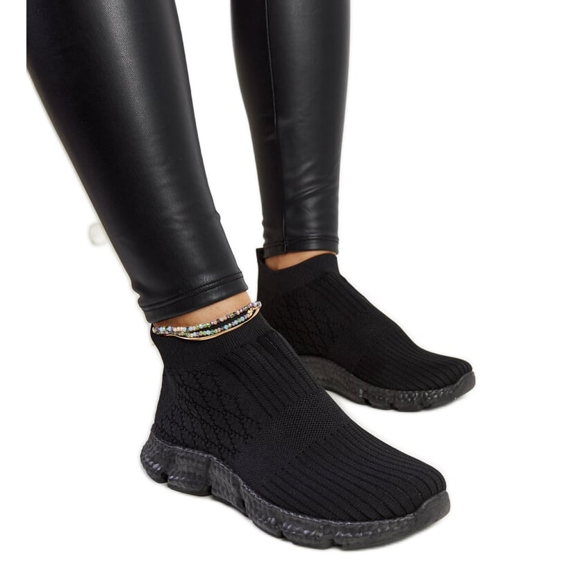 Czarne lekkie sneakersy sportowe Vaclava