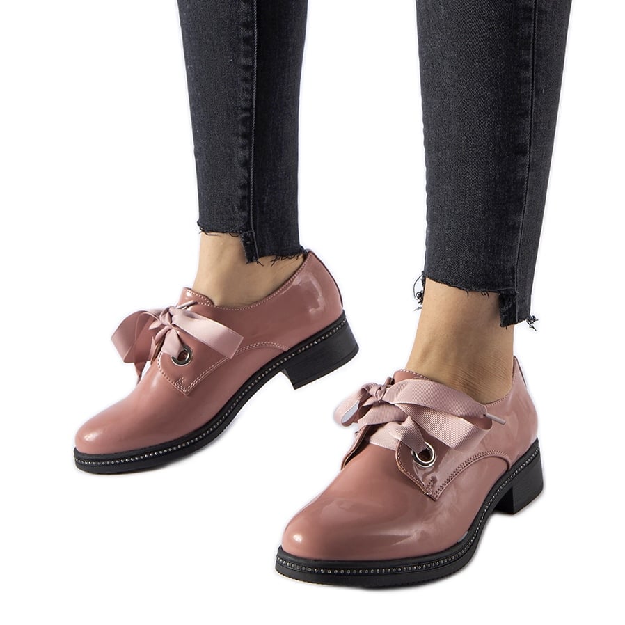 Różowe półbuty z cyrkoniami Povegliano