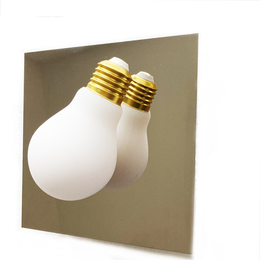 Lampa ścienna bulb złota 15 cm
