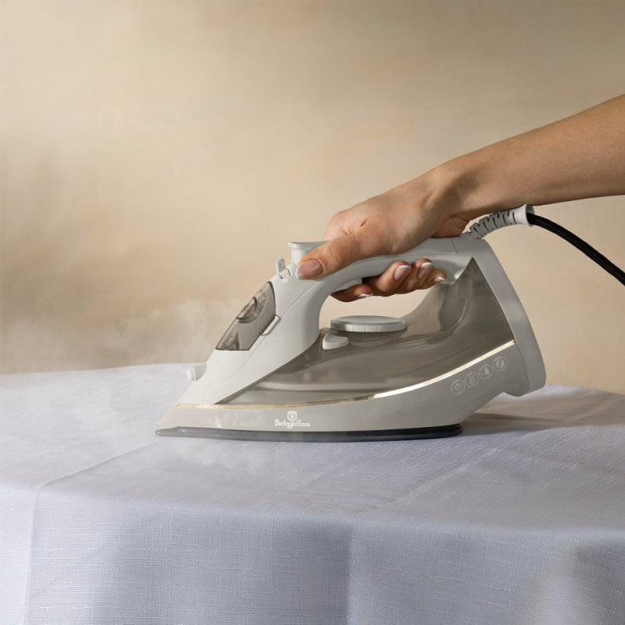 Żelazko 2200W BerlingerHaus BH- 9593 Sahara Collection