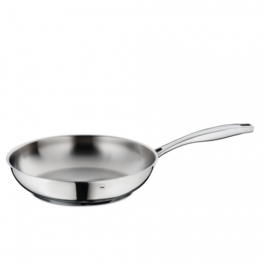 patelnia stalowa, śred. 24 x 5,5 cm