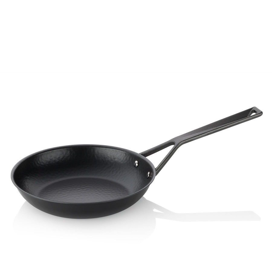 Patelnia żelazna, śred. 24 cm