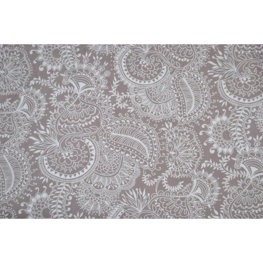 Patrice Taupe 726-02